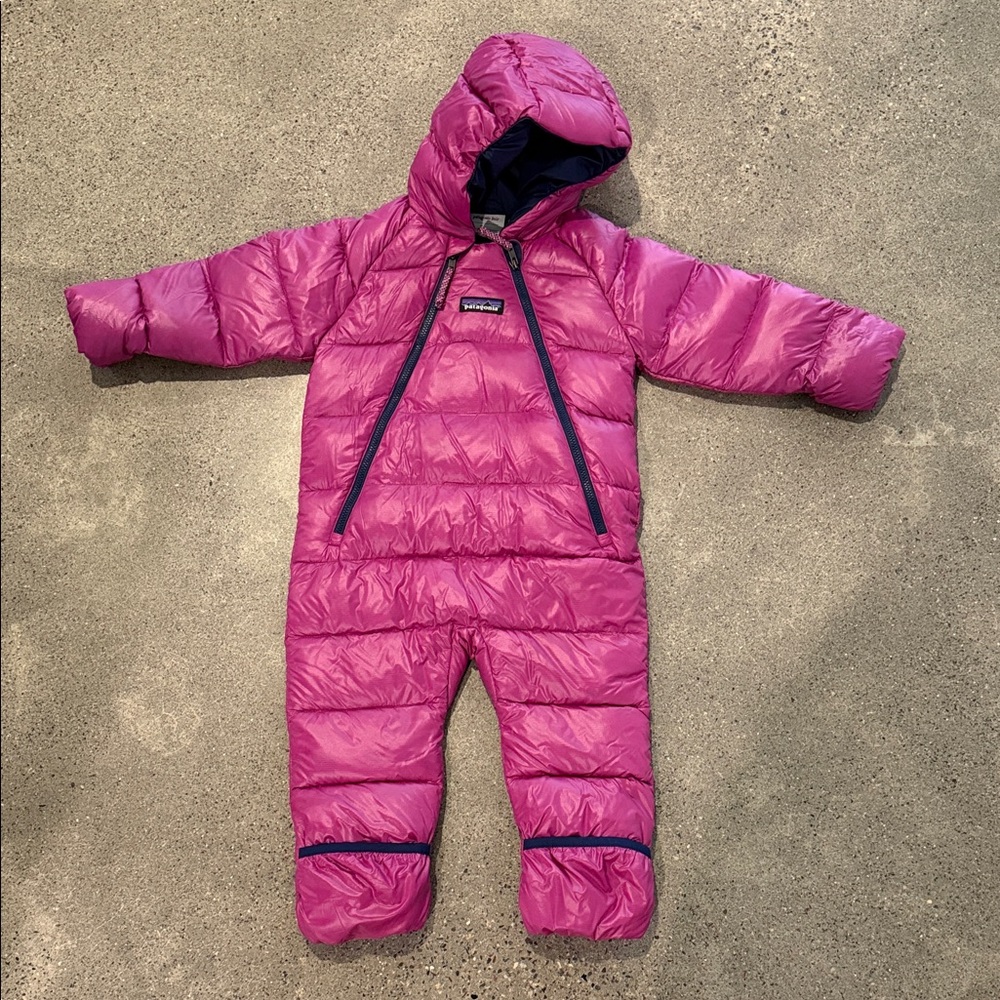 Patagonia Hooded Snowsuit 6-12 month